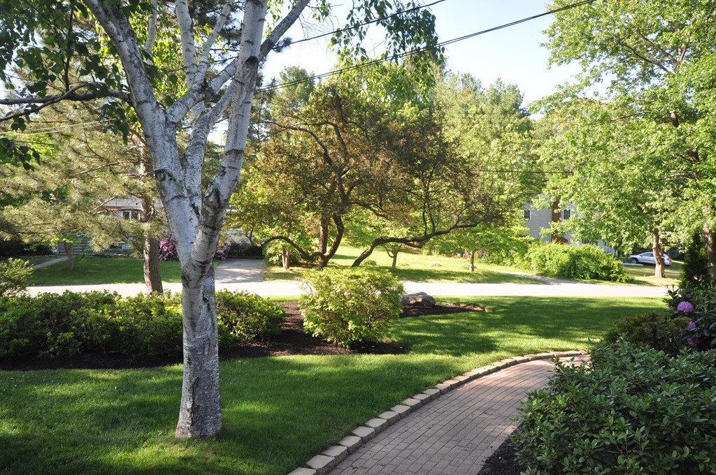 16 Durkee Road Acton, MA 01720 - Photo 12 of 13 Gallery Image 12