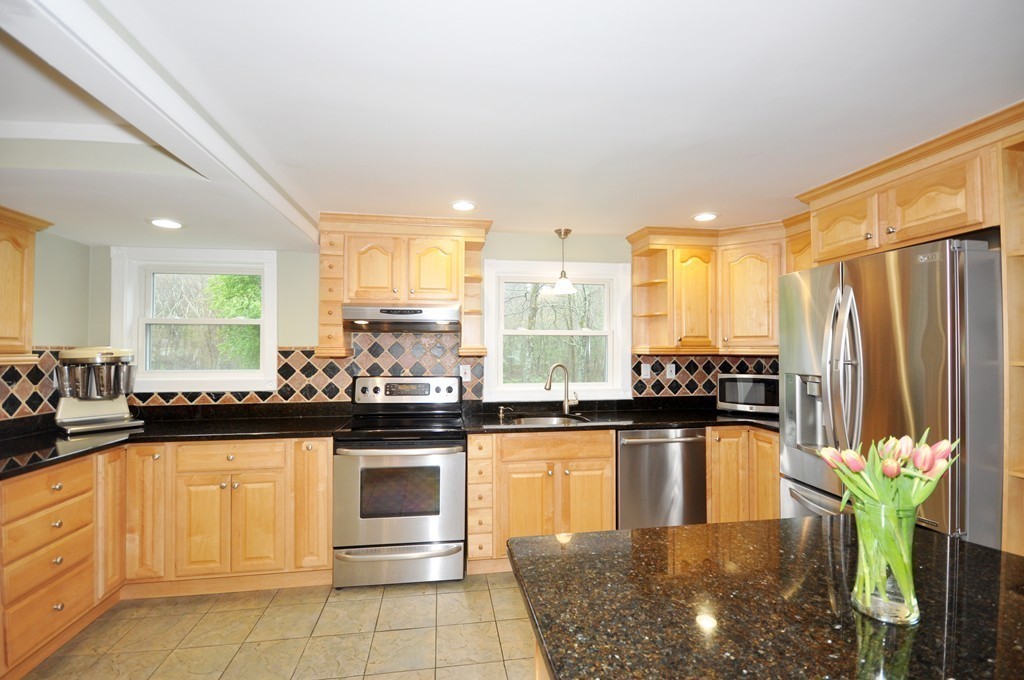 16 Durkee Road Acton, MA 01720 - Photo 3 of 13 Gallery Image 3