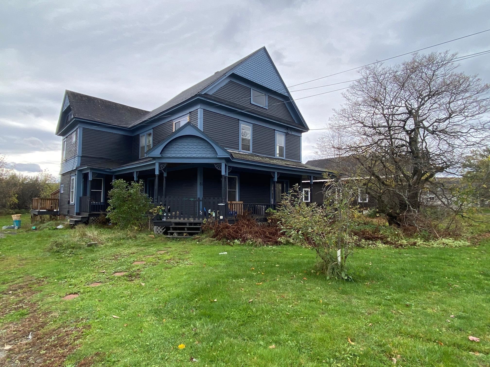 81 Gale Street Canaan, VT 05903 - Photo 1 of 29
