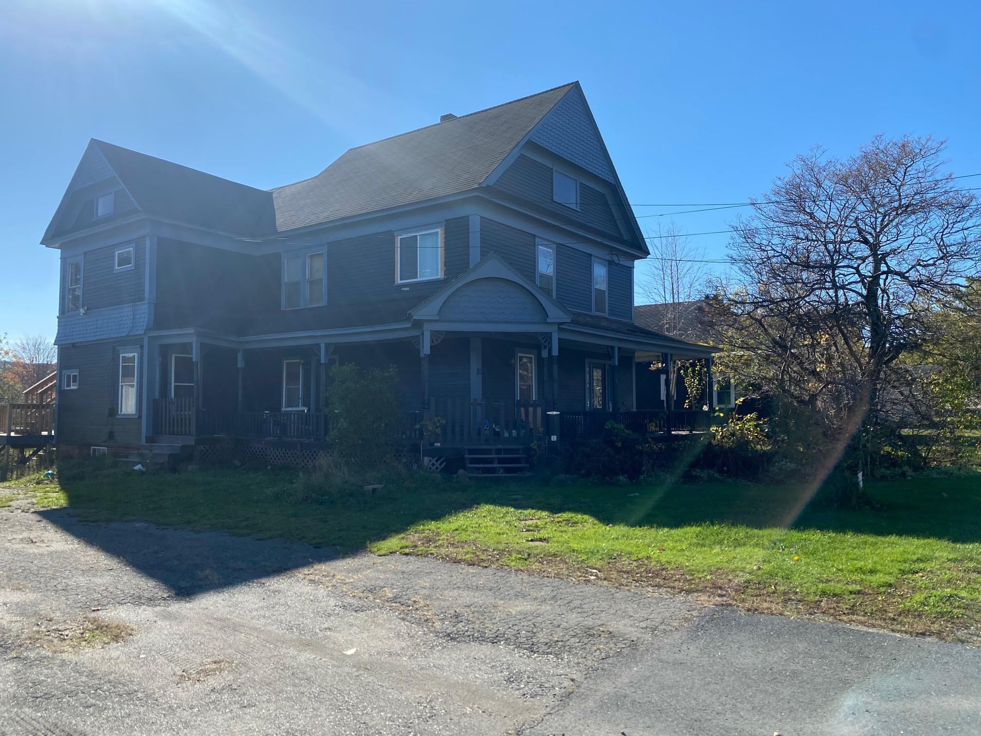 81 Gale Street Canaan, VT 05903 - Photo 7 of 29