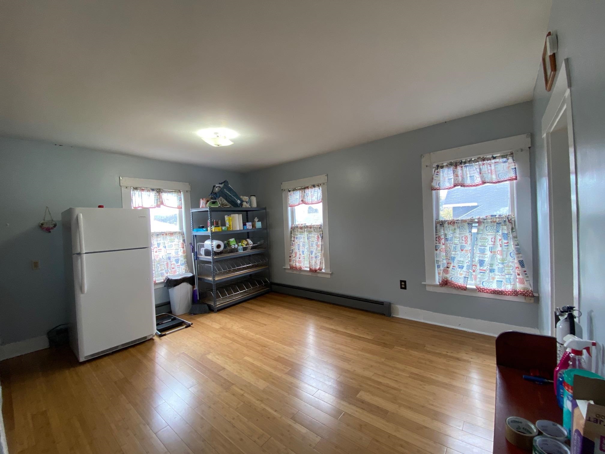81 Gale Street Canaan, VT 05903 - Photo 10 of 29