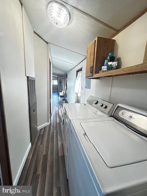 323 Benning Avenue Gettysburg, PA 17325 - Photo 24 of 29 a view of washer and dryer with kitchen view