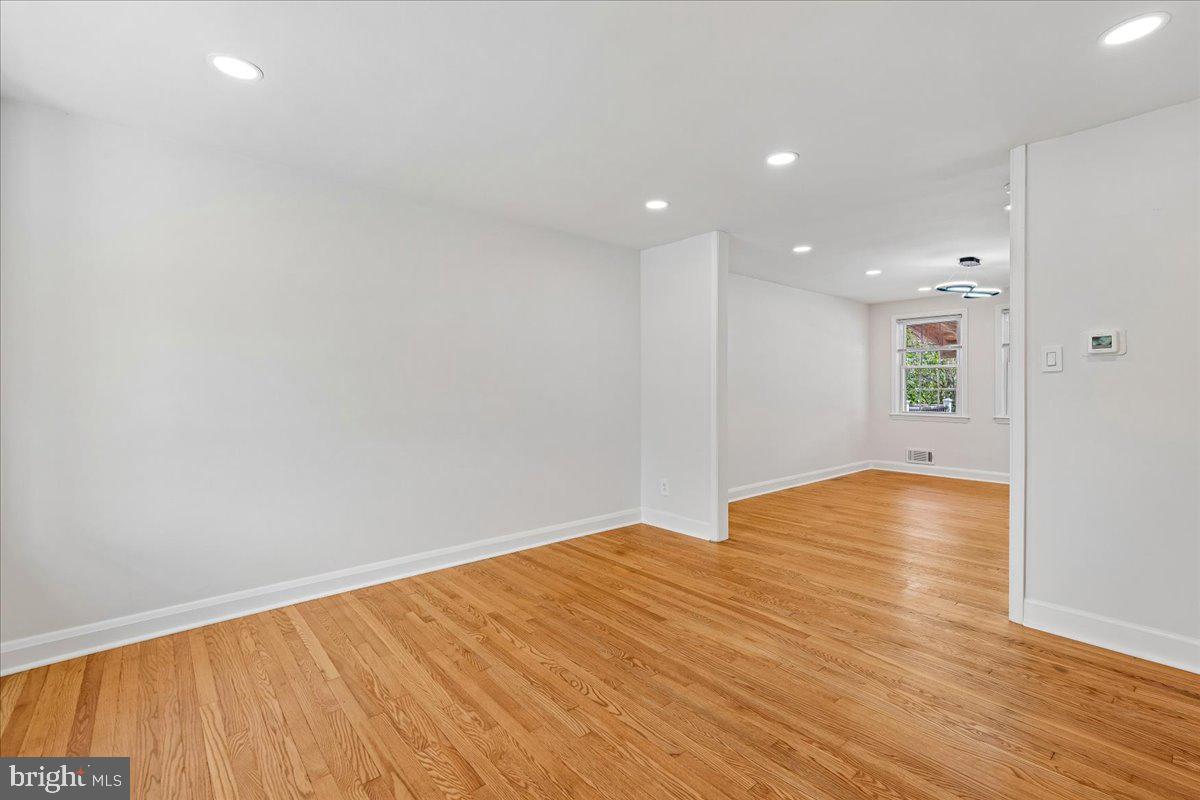 1612 Hardwick Road Baltimore, MD 21286 - Photo 7 of 35