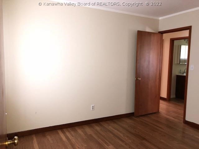 6142 East Pea Ridge Road Huntington, WV 25705 - Photo 3 of 11 Gallery Image 3