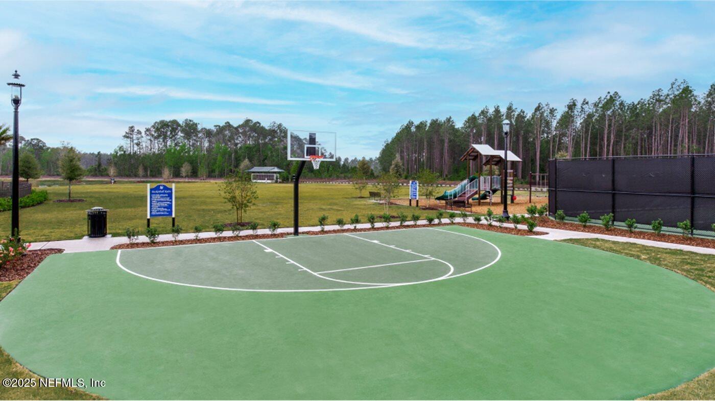 94 Bevins Lane St. Augustine, FL 32092 - Photo 28 of 31 JAX_Silverleaf_Pic_Amenity_BasketballCou