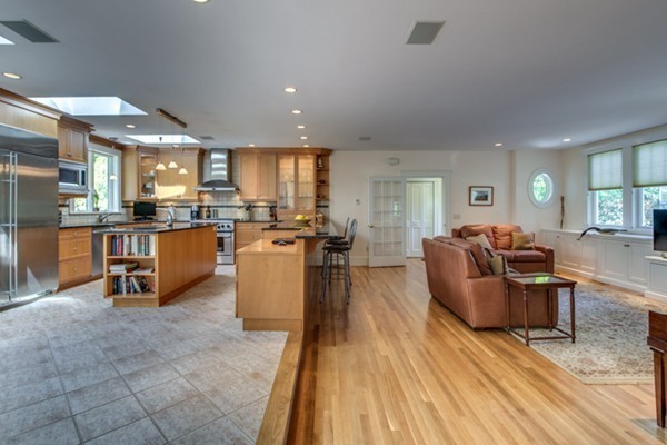 25 Tower Road Lexington, MA 02421 - Photo 5 of 30