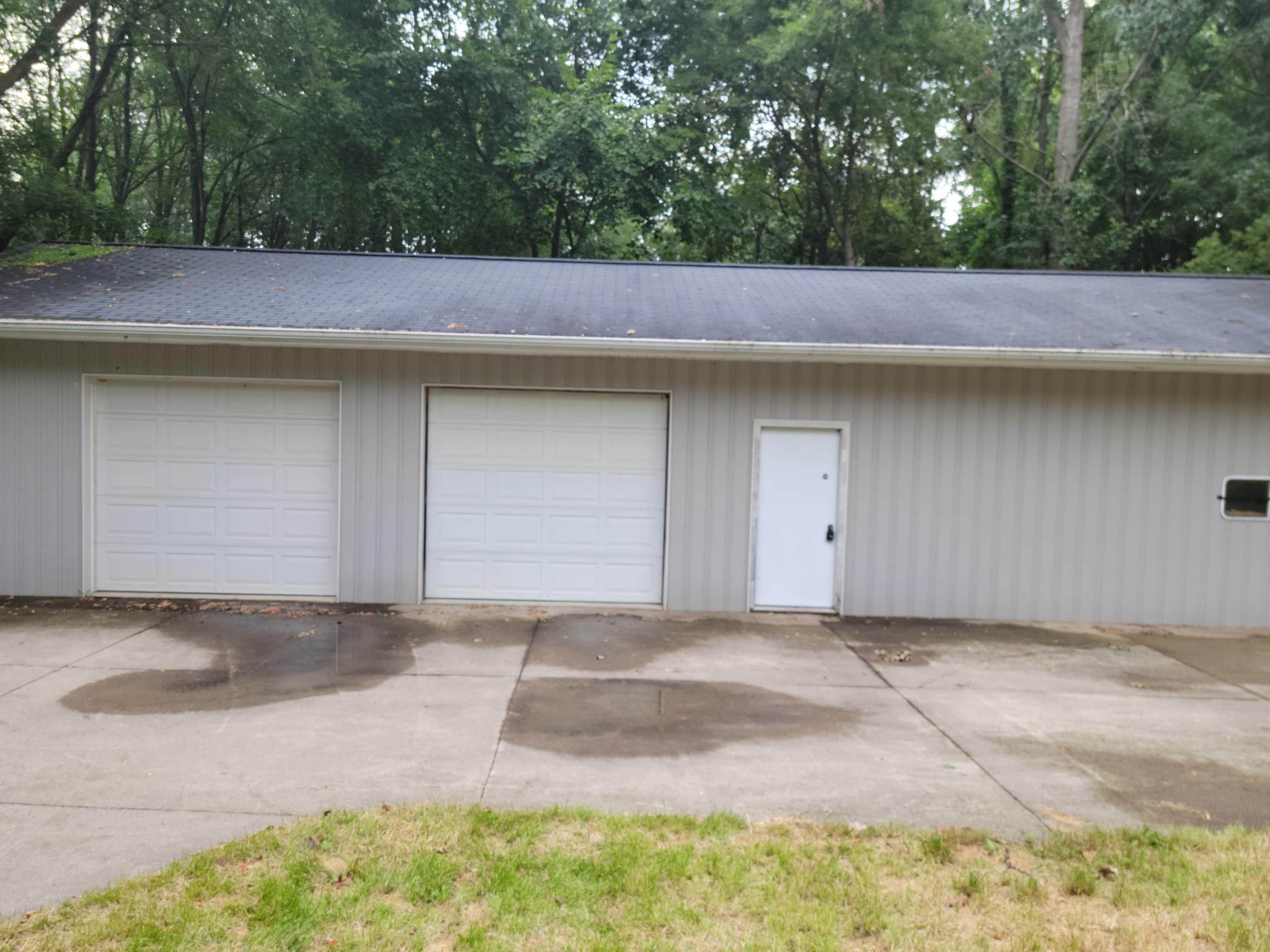 11307 Harder Road Three Rivers, MI 49093 - Photo 13 of 18 20210809_144517 (1)