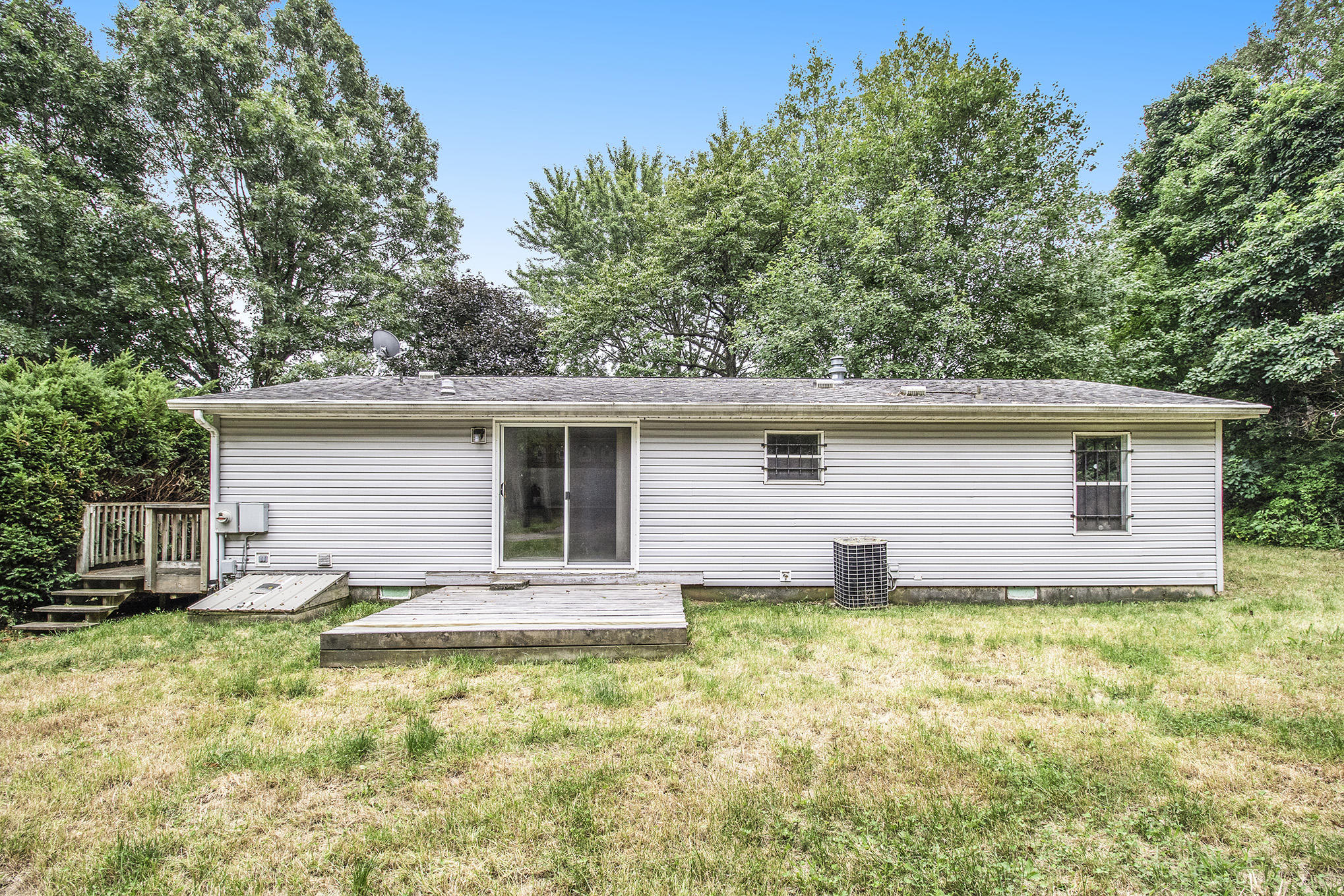 11307 Harder Road Three Rivers, MI 49093 - Photo 16 of 18 IMG_4403