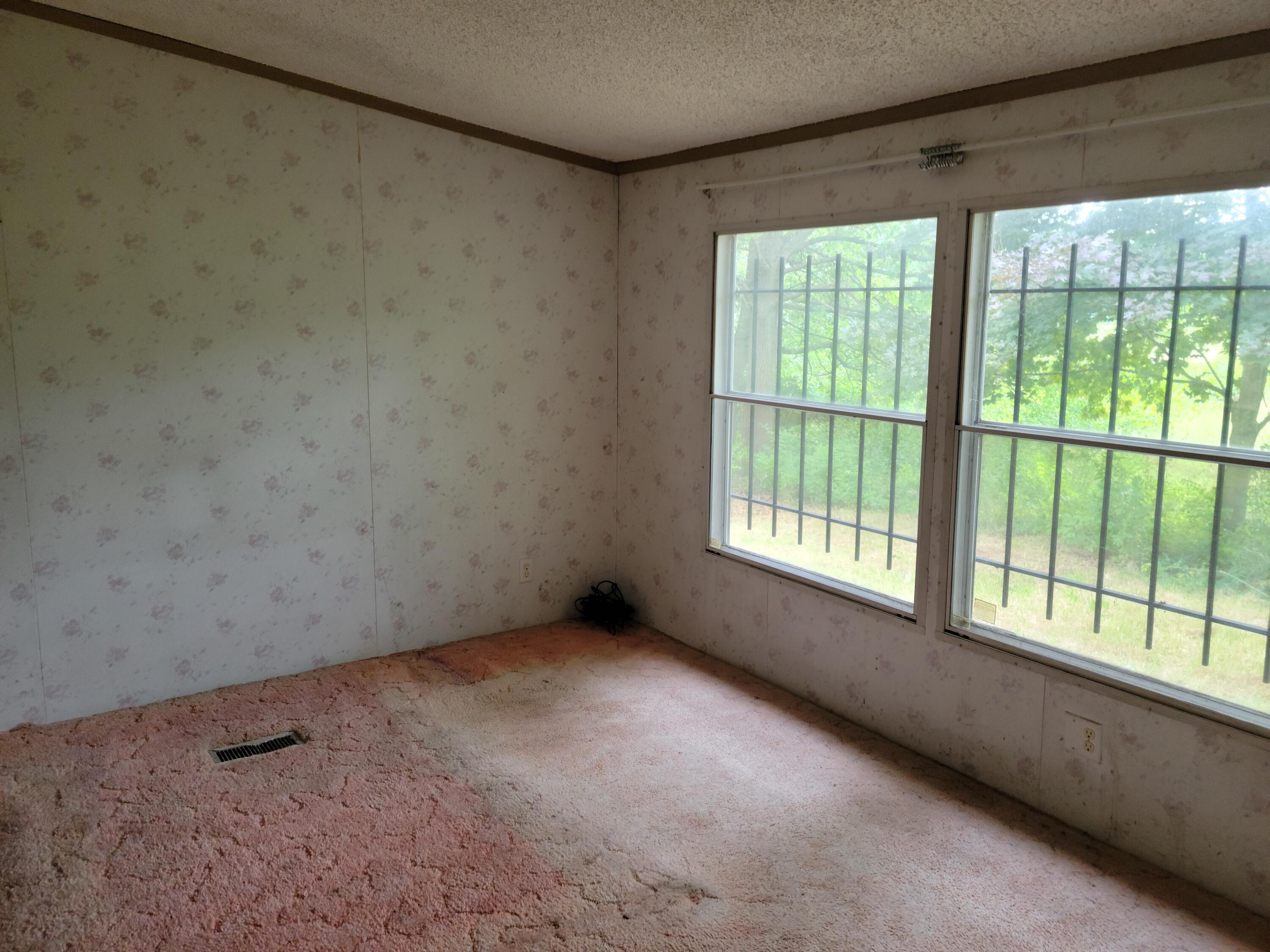 11307 Harder Road Three Rivers, MI 49093 - Photo 9 of 18 20210809_144834