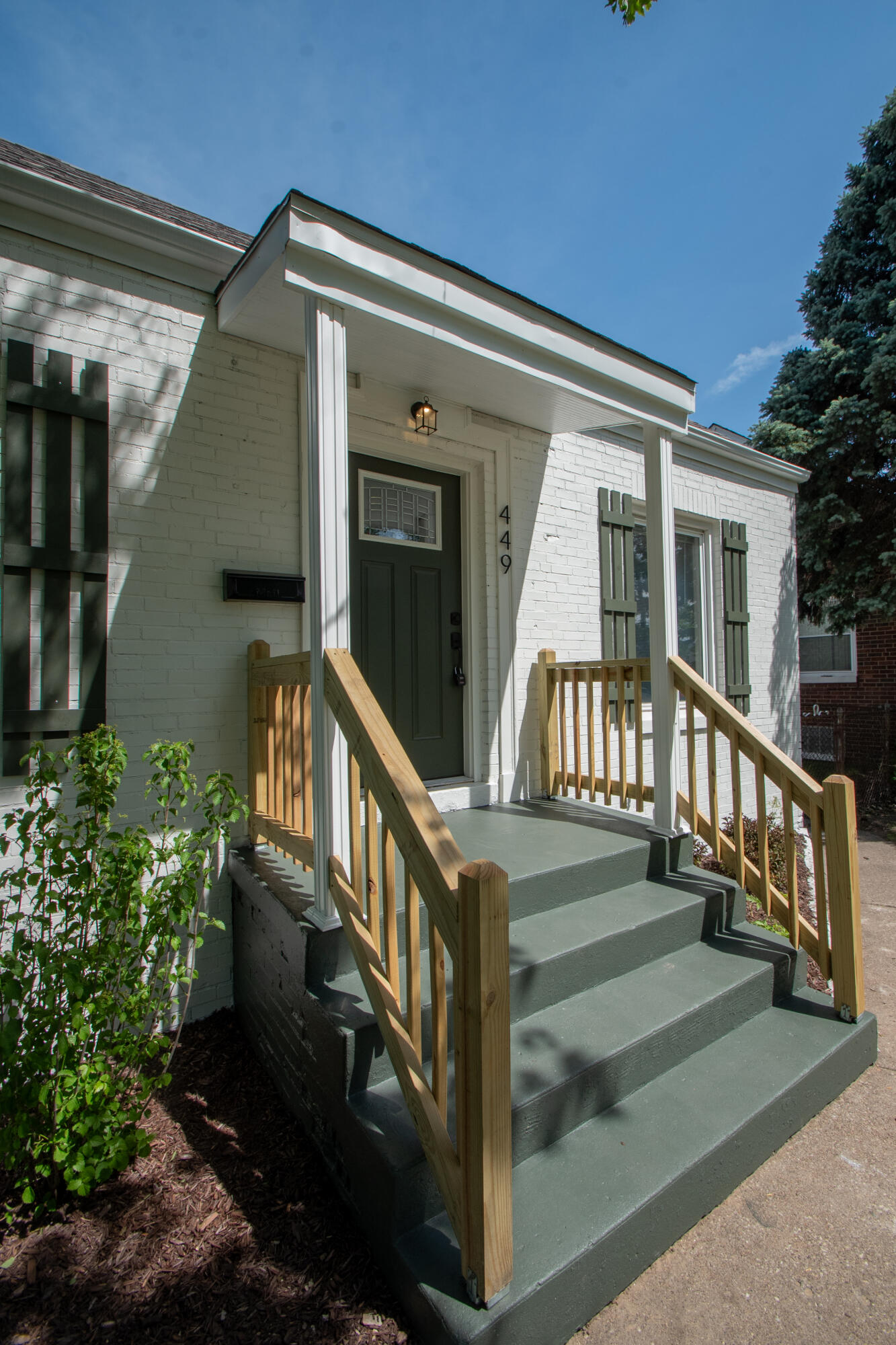 449 Calhoun Street Gary, IN 46406 - Photo 40 of 45 1333x2000