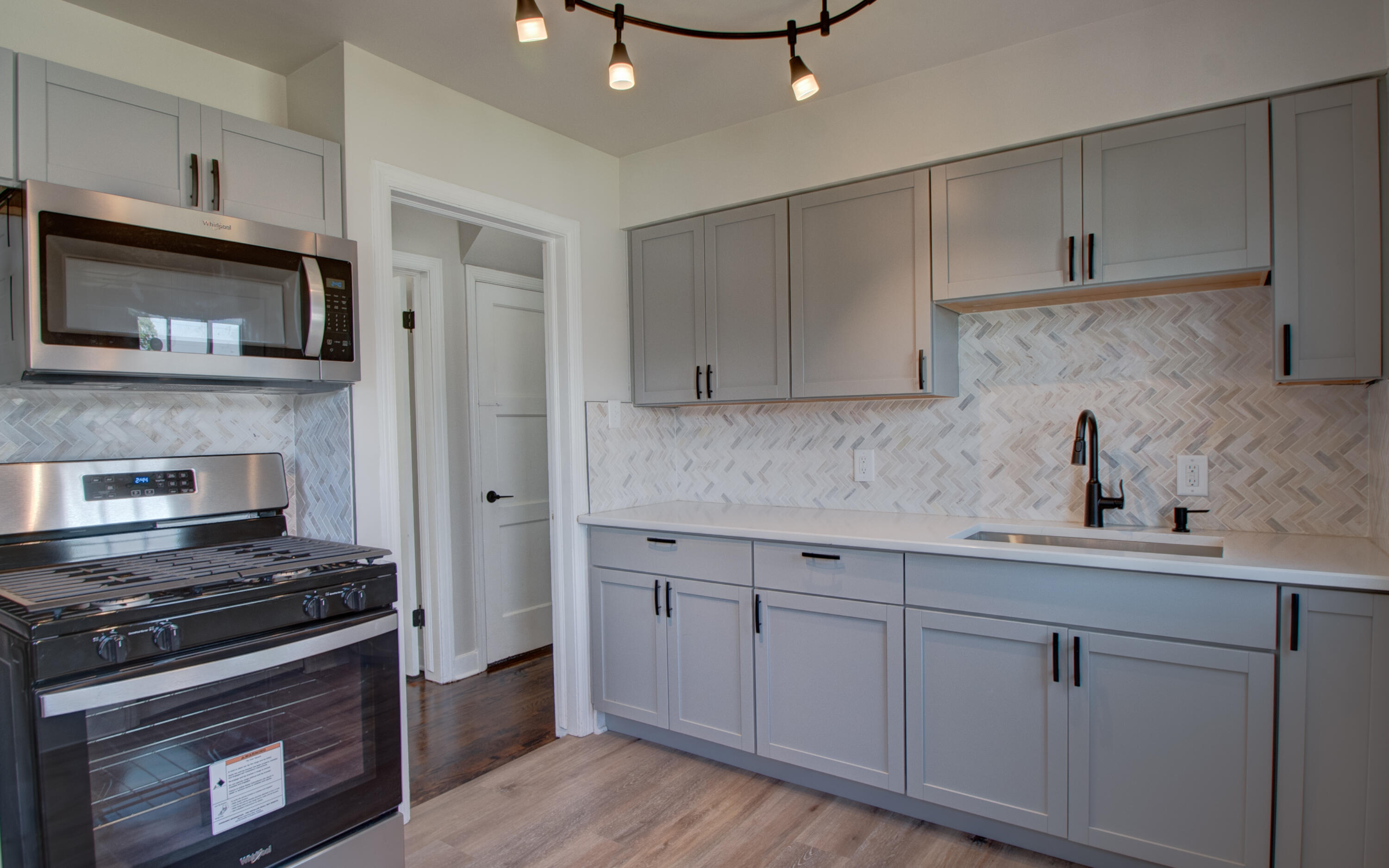 449 Calhoun Street Gary, IN 46406 - Photo 5 of 45 3000x1876