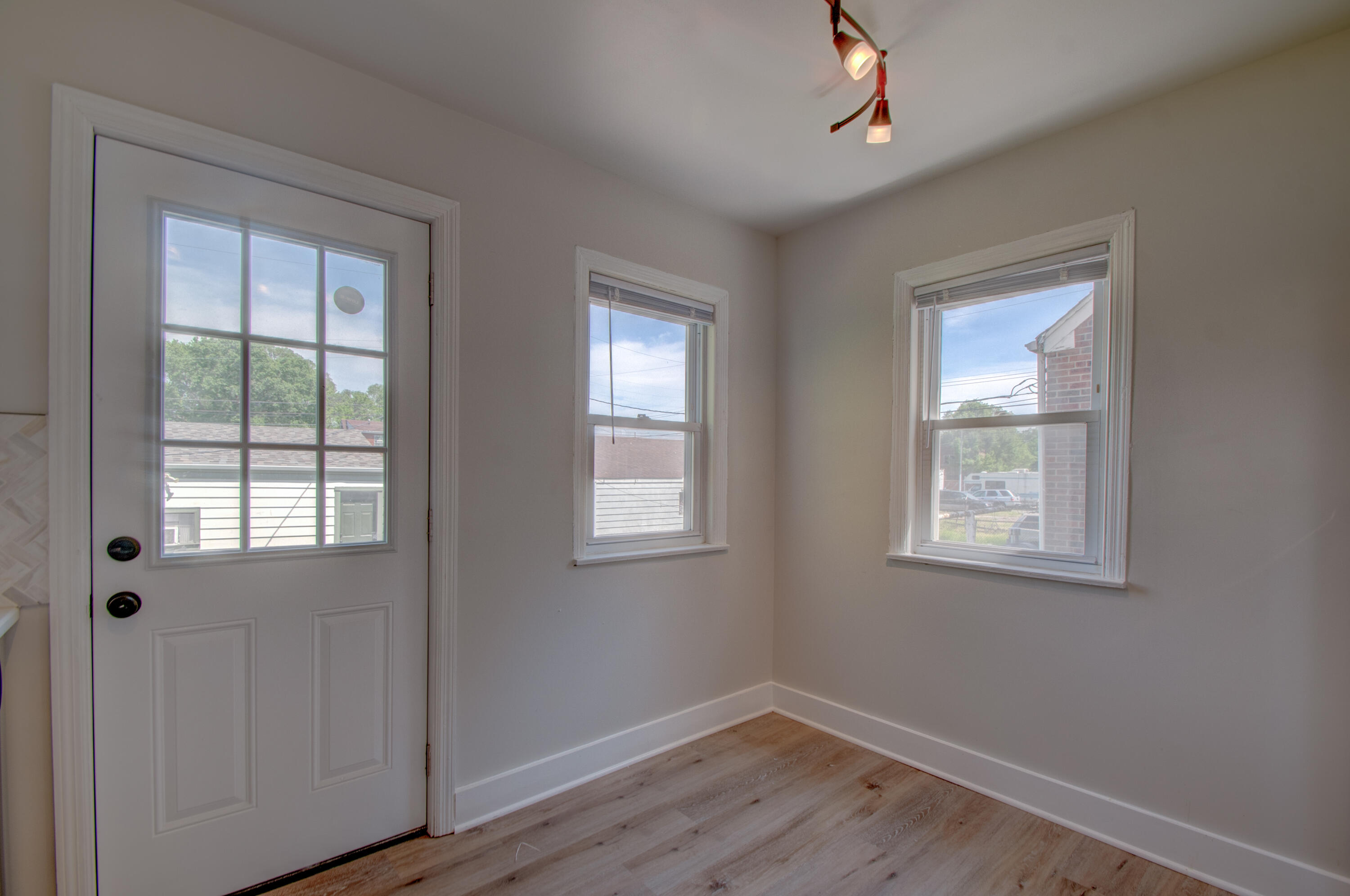 449 Calhoun Street Gary, IN 46406 - Photo 9 of 45 3000x1992