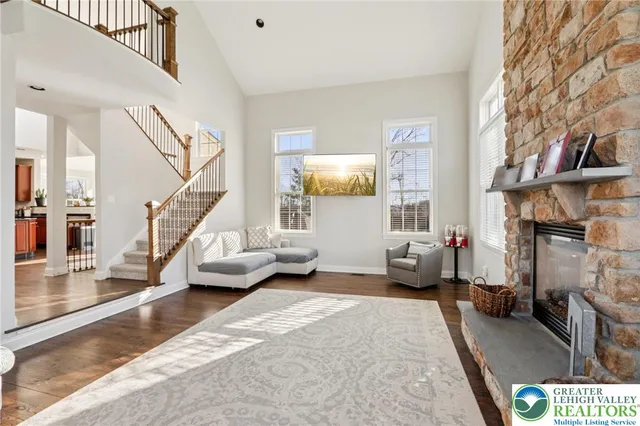 $995,000 | 4220 Lotus Lane, Coopersburg, PA 18036