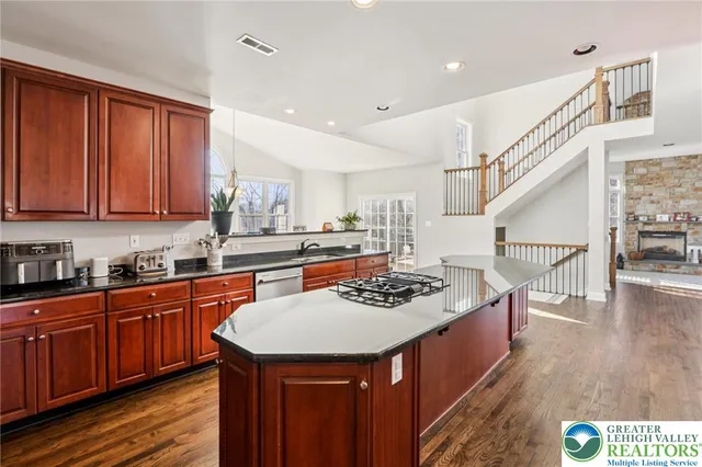 $995,000 | 4220 Lotus Lane, Coopersburg, PA 18036