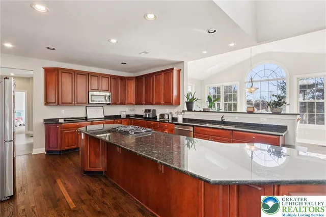 $995,000 | 4220 Lotus Lane, Coopersburg, PA 18036