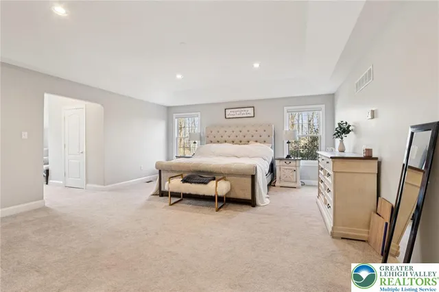 $995,000 | 4220 Lotus Lane, Coopersburg, PA 18036