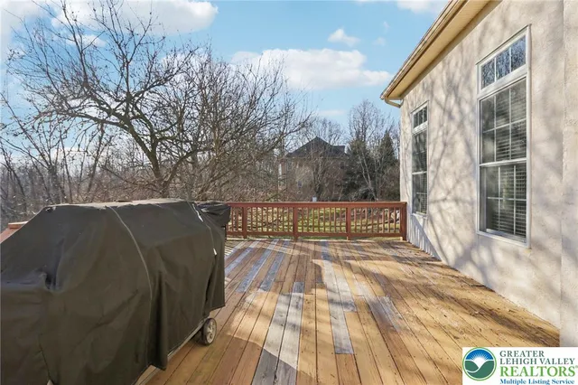 $995,000 | 4220 Lotus Lane, Coopersburg, PA 18036