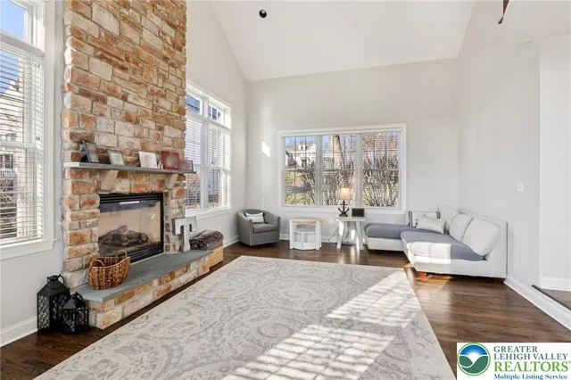 $995,000 | 4220 Lotus Lane, Coopersburg, PA 18036