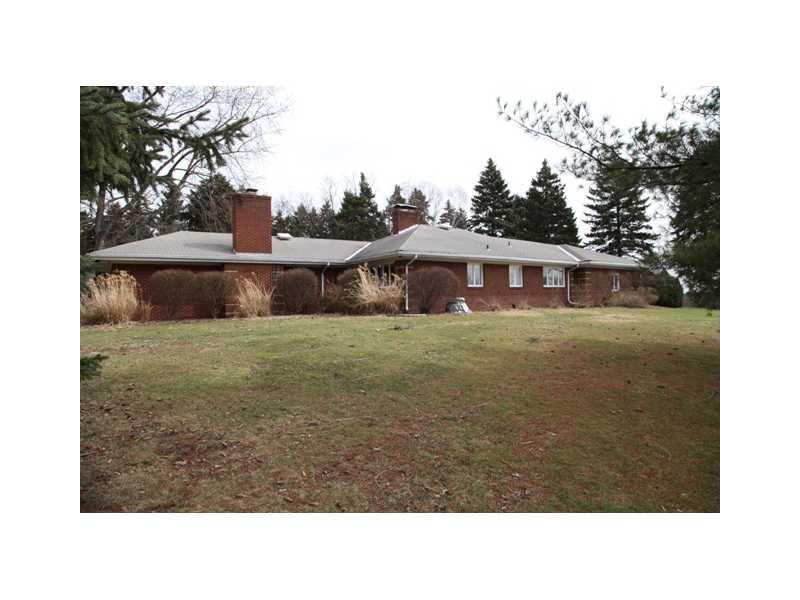 9220 Willoughby Road Pittsburgh, PA 15237 - Photo 1 of 13 Exterior Front. Single Family Home with 3.79 Acres