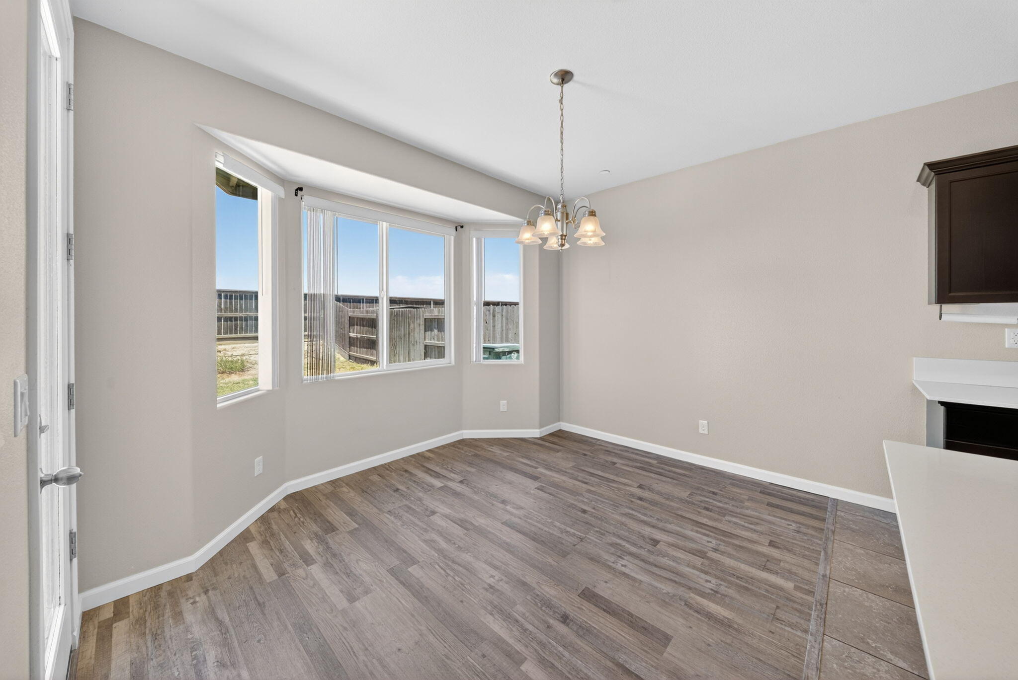 3272 Spring Sails Avenue Tulare, CA 93274 - Photo 13 of 43