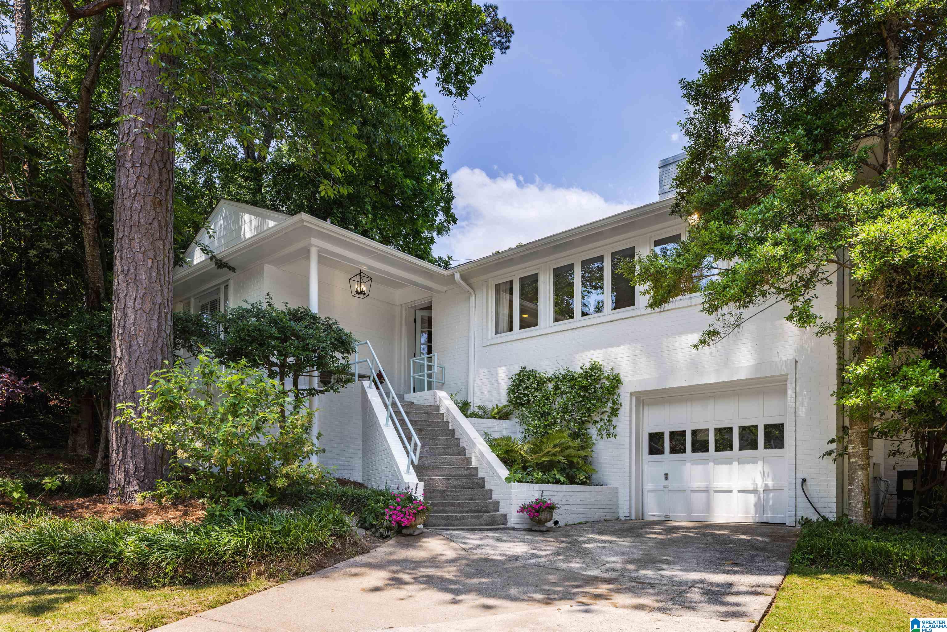 2916 Virginia Road Birmingham, AL 35223 - Photo 1 of 41