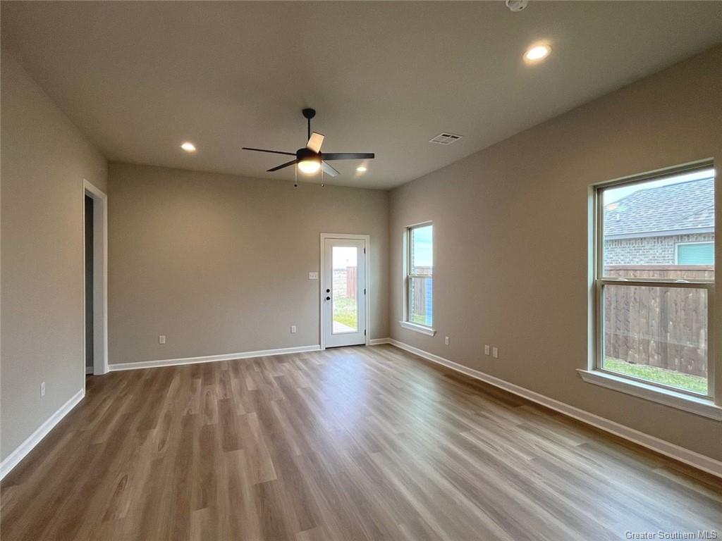 1502 Downing Road Lake Charles, LA 70611 - Photo 7 of 10 Gallery Image 7
