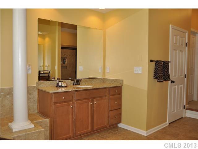 240 Lorraine Road Fort Mill, SC 29708 - Photo 9 of 16