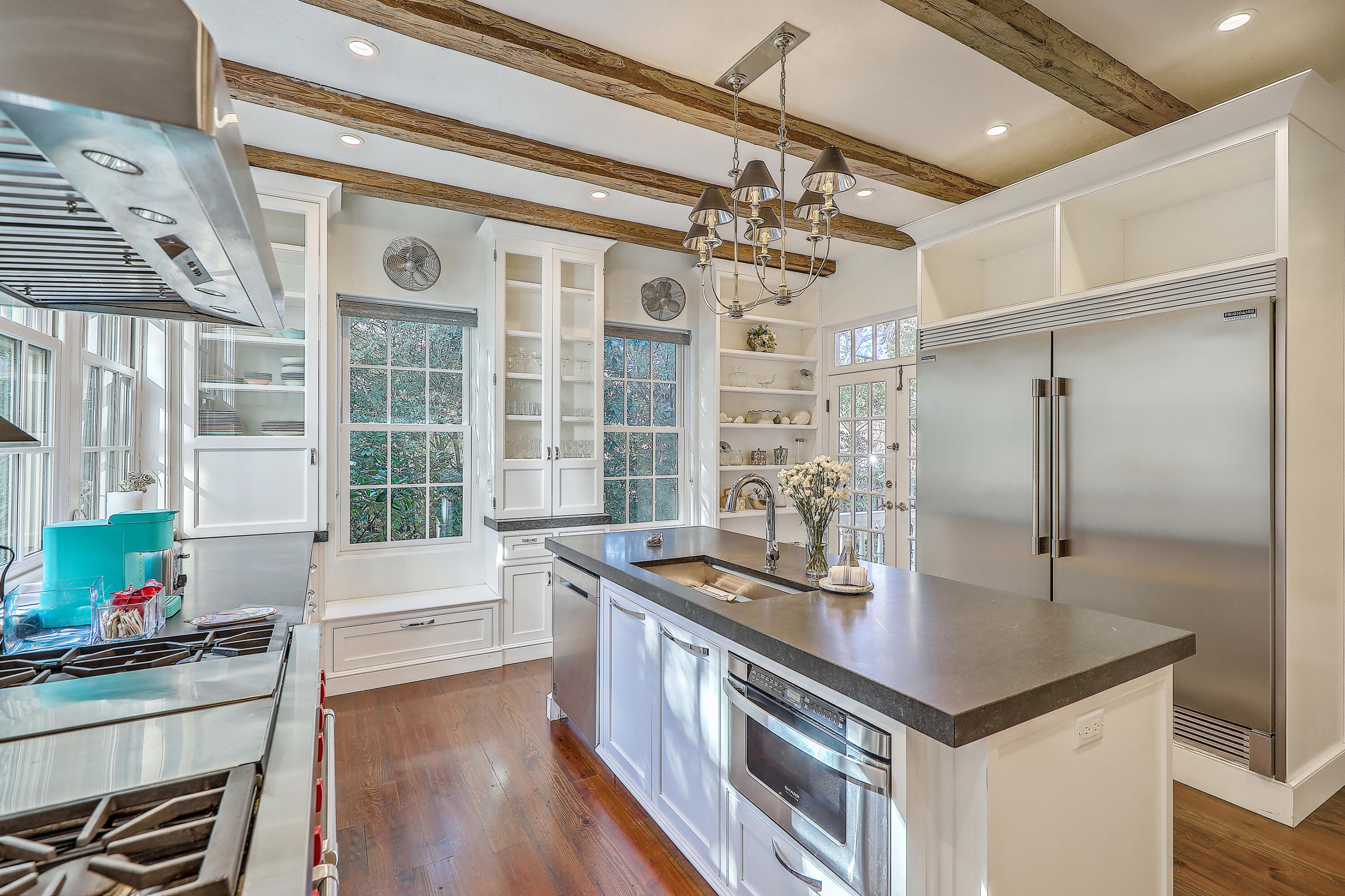 11 George Street Charleston, SC 29401 - Photo 12 of 57 0W7A7783_4_5_6_7_8_9