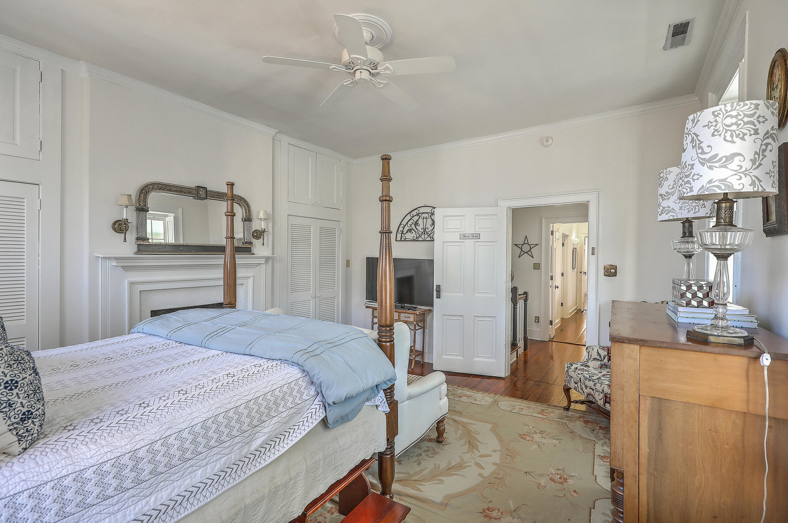 11 George Street Charleston, SC 29401 - Photo 28 of 57 0W7A8035_36_37_38_39_40_41