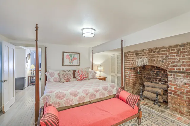 $3,895,000 | 11 George Street, Charleston, SC 29401