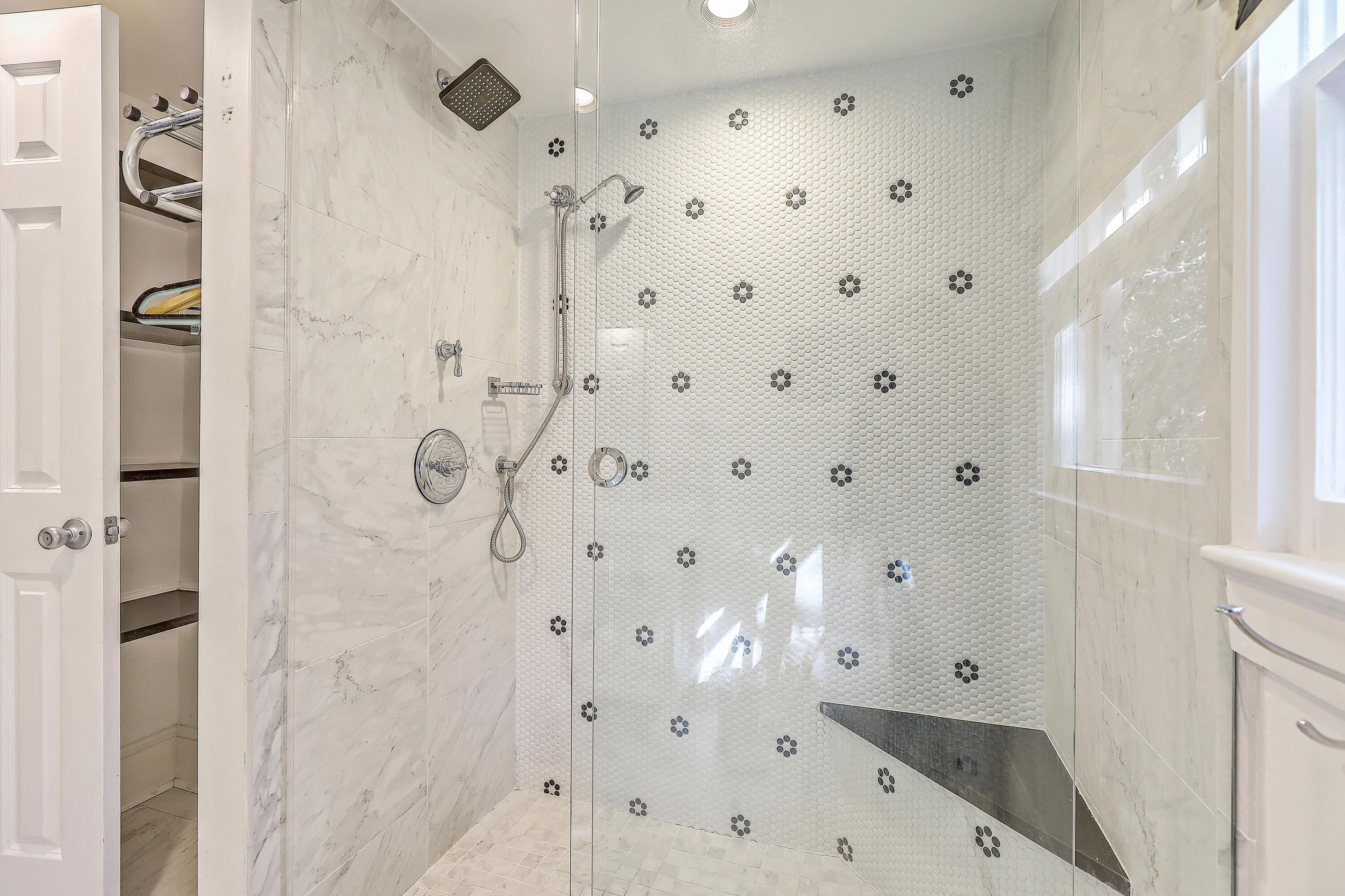 11 George Street Charleston, SC 29401 - Photo 54 of 57 0W7A7678_79_80_81_82_83_84