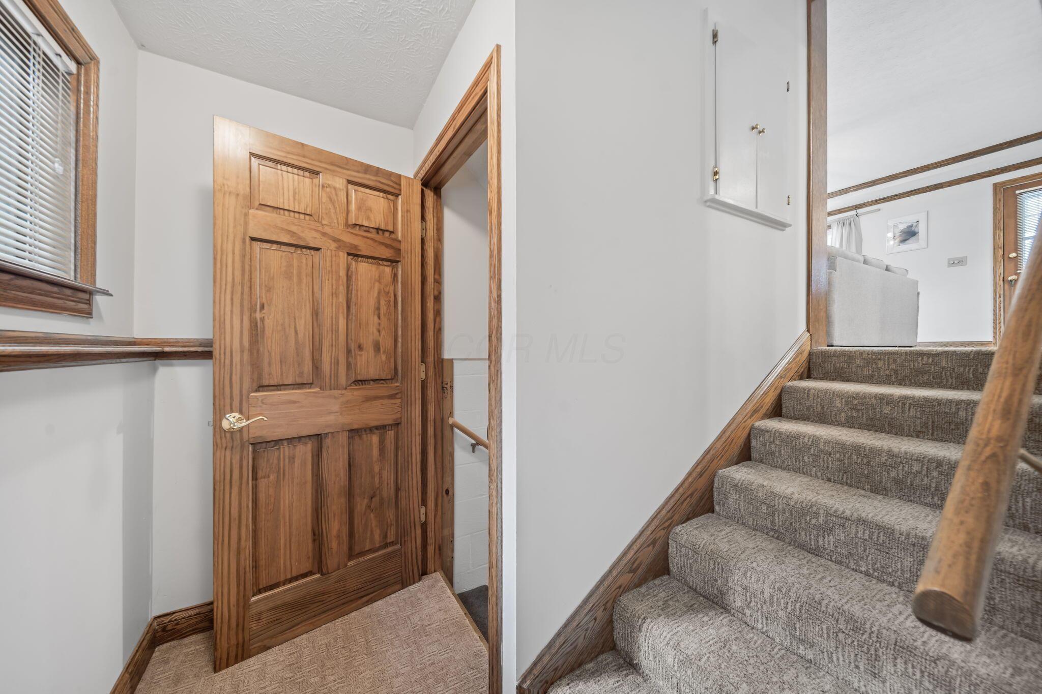 2785 Snouffer Road Columbus, OH 43235 - Photo 33 of 47 48-web-or-mls-DSC07232