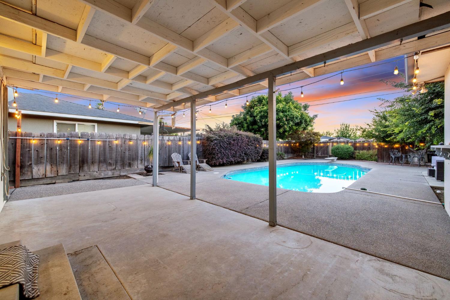 1395 South Rupert Avenue Reedley, CA 93654 - Photo 26 of 45