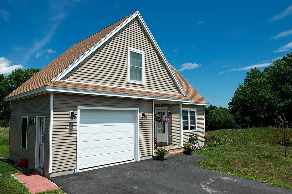 14 Stephanie Drive Gorham, ME 04038 - Photo 2 of 26 Photo