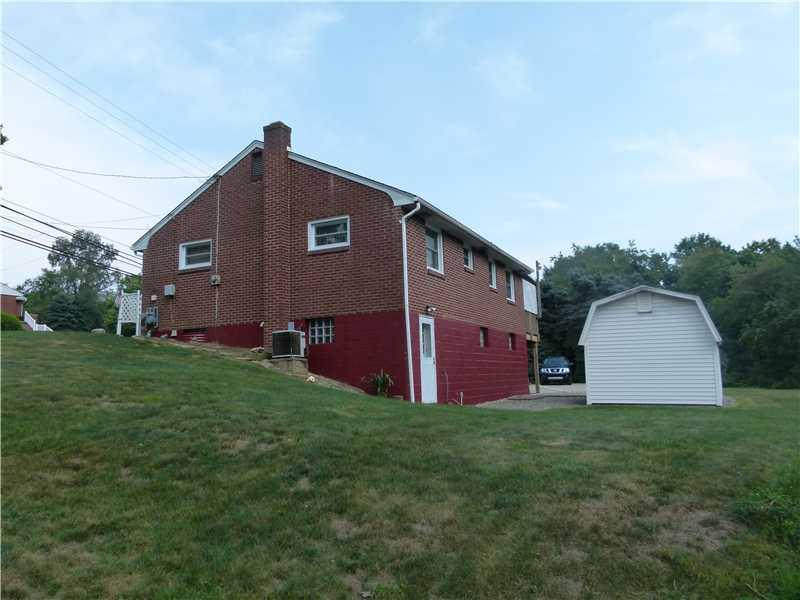 4101 New Texas Road Plum, PA 15239 - Photo 24 of 25 Exterior Back.