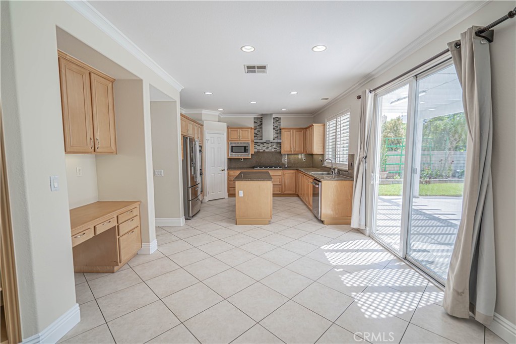 25910 Tennyson Lane Stevenson Ranch, CA 91381 - Photo 17 of 47