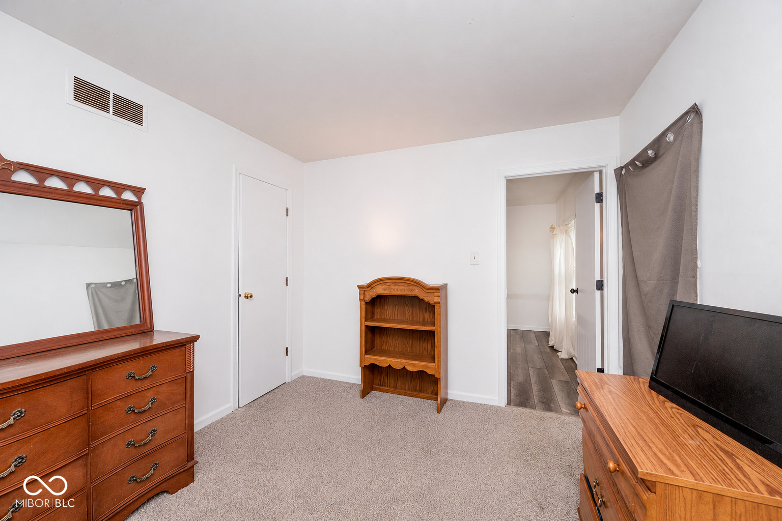 8404 Oaklandon Road Indianapolis, IN 46236 - Photo 37 of 75 Gallery Image 37