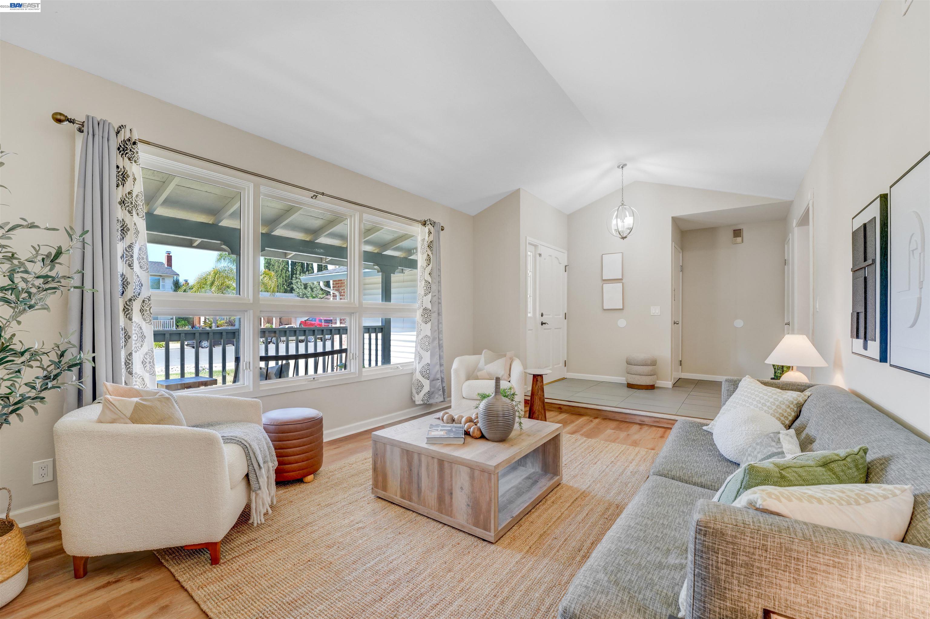 380 Springpark Circle San Jose, CA 95136 - Photo 6 of 50