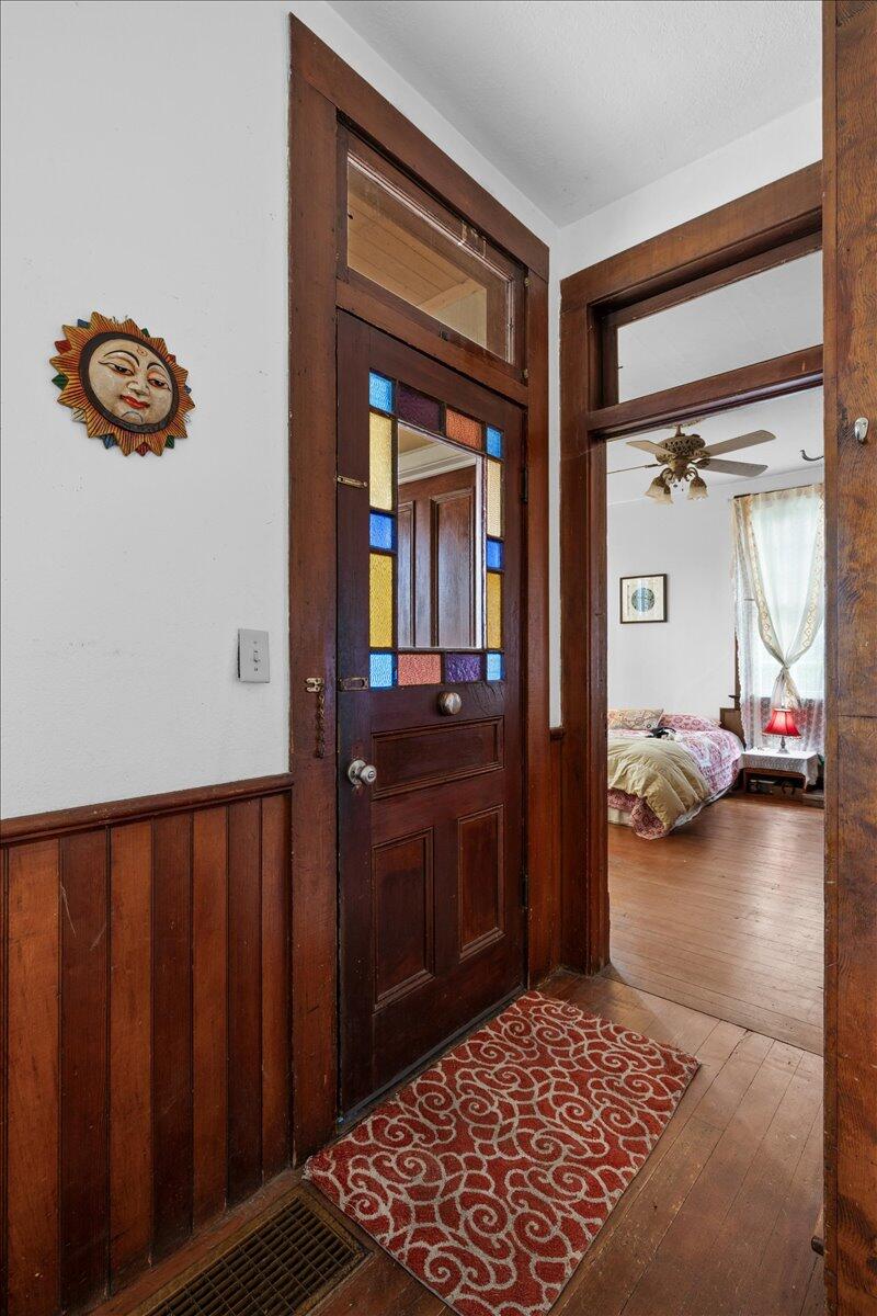 3072 Griffin Creek Road Medford, OR 97501 - Photo 16 of 56 15-CI_3540