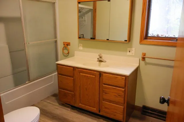 $139,900 | 516 Lake Avenue East, Ladysmith, WI 54848