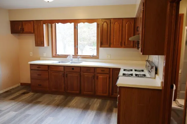 $139,900 | 516 Lake Avenue East, Ladysmith, WI 54848