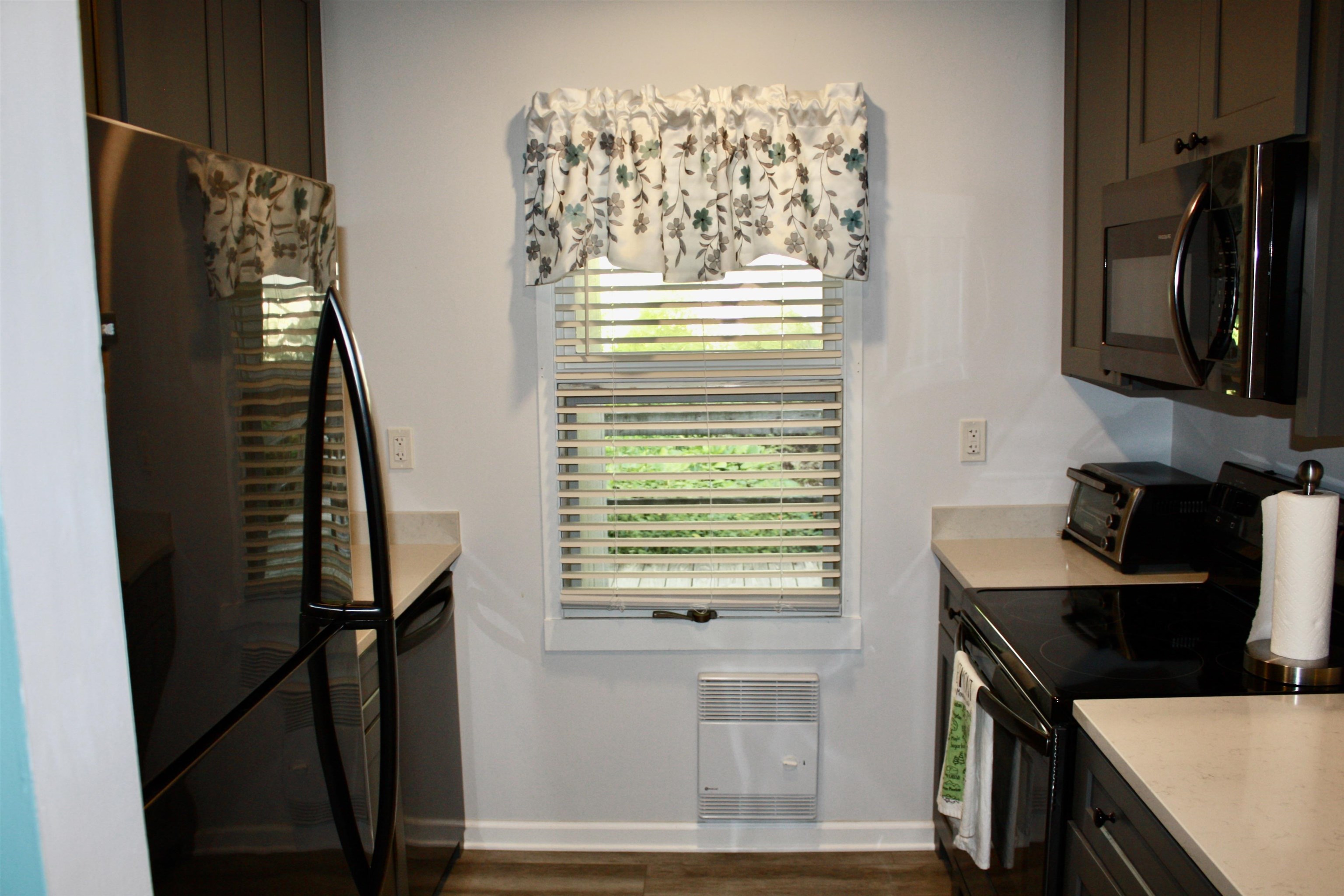 956 Butternut Hill Road, Unit E4 Waitsfield, VT 05673 - Photo 12 of 35