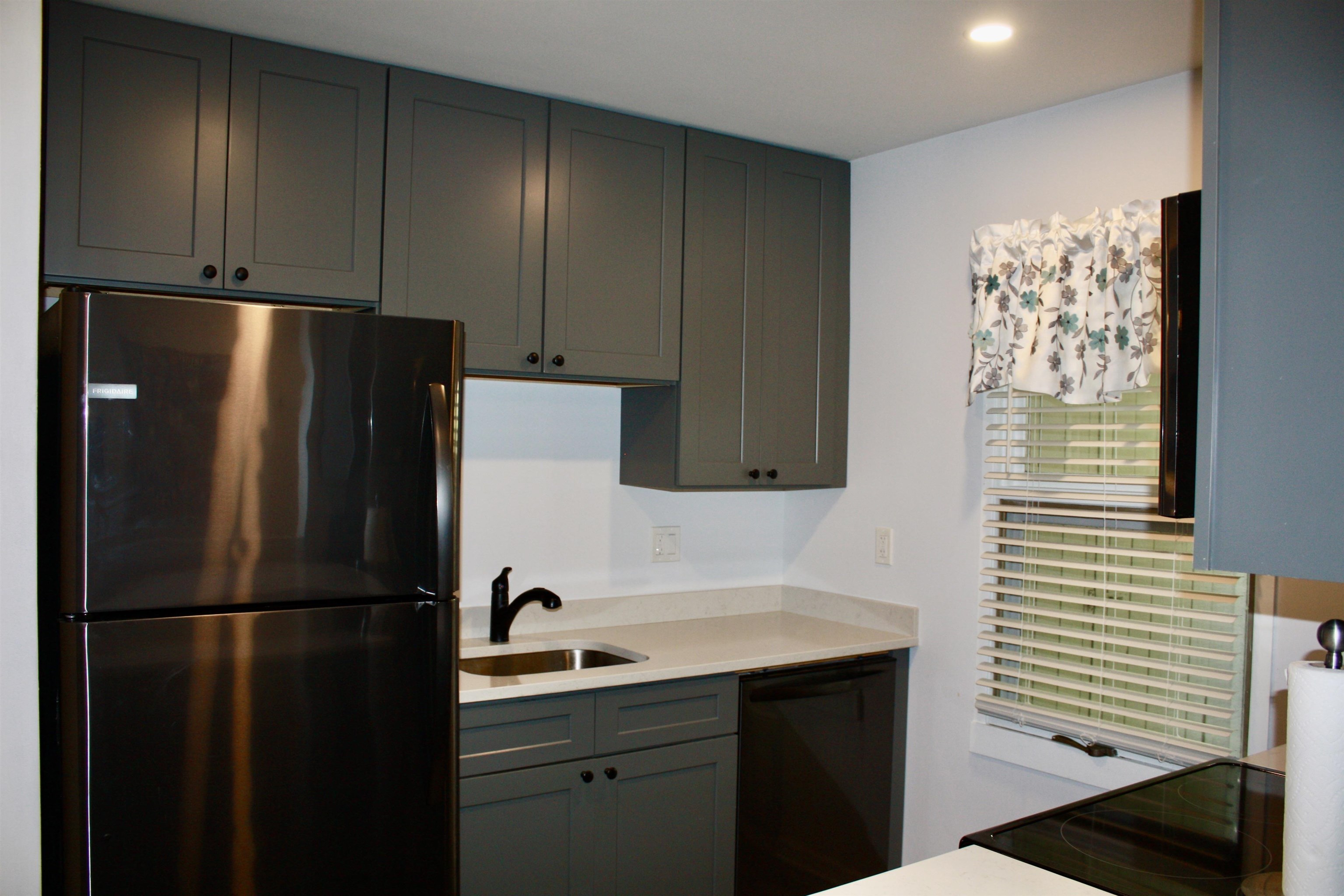 956 Butternut Hill Road, Unit E4 Waitsfield, VT 05673 - Photo 9 of 35