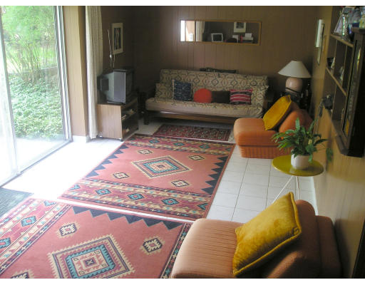 17 Tirrell Crescent Newton, MA 02467 - Photo 8 of 10 a living room with furniture and a rug