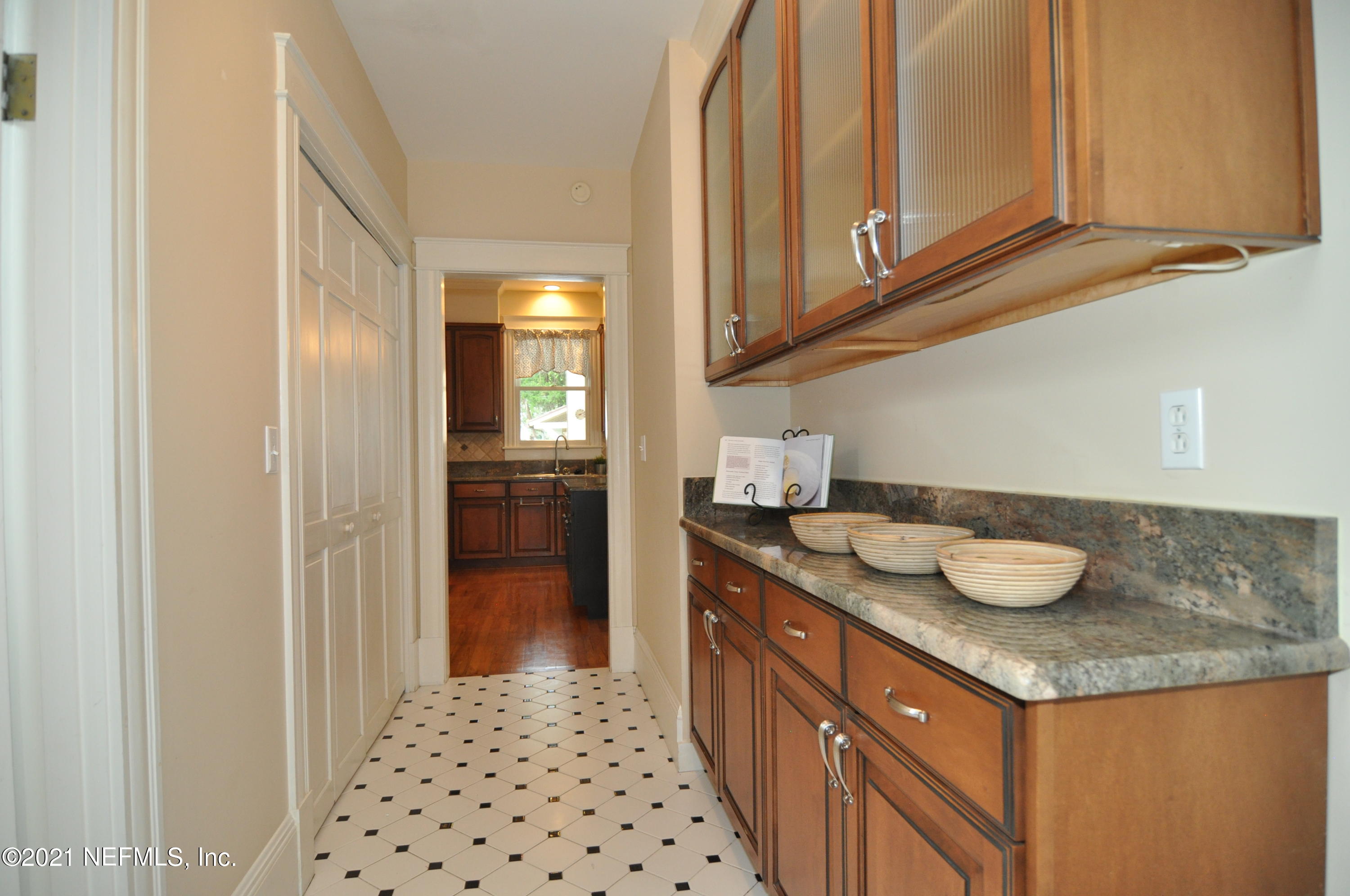 317 St George Street St. Augustine, FL 32084 - Photo 18 of 32 DSC_0674