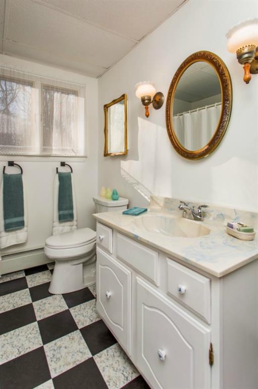 13 Poore Road East Boothbay, ME 04544 - Photo 23 of 31 The first floor bathroom, with...