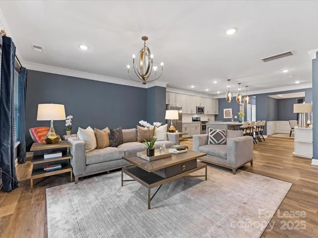 $3,200 | 2314 Creekmere Lane, Charlotte, NC 28262