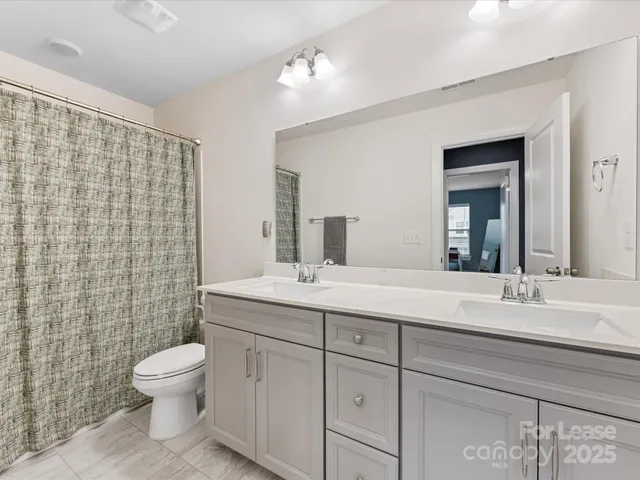 $3,200 | 2314 Creekmere Lane, Charlotte, NC 28262