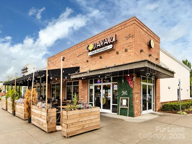 $3,200 | 2314 Creekmere Lane, Charlotte, NC 28262