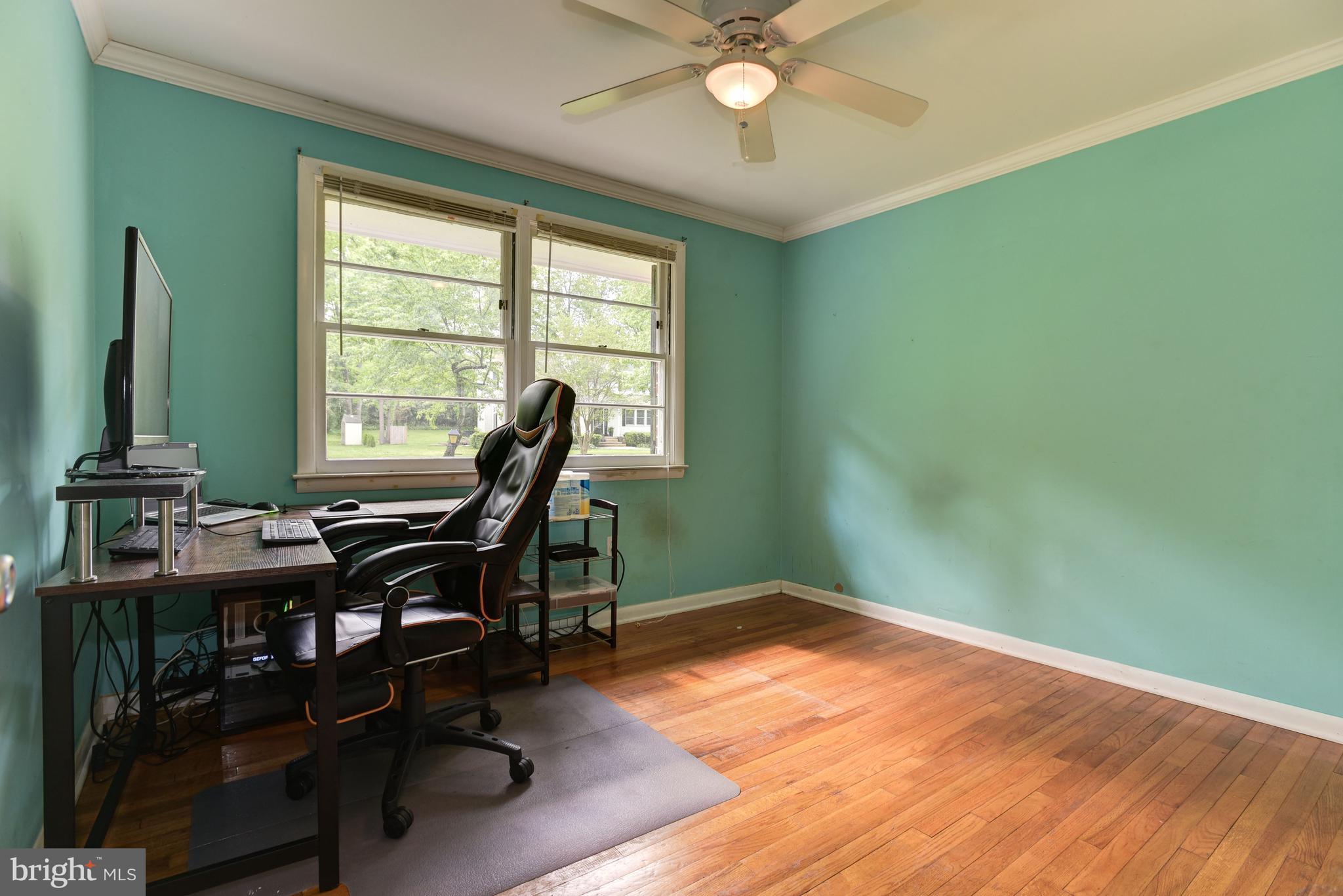 409 Dutch Ship Road Pasadena, MD 21122 - Photo 17 of 39 Bedroom